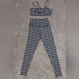 Onzie Set Black and White Houndstooth Women's Pants And Top